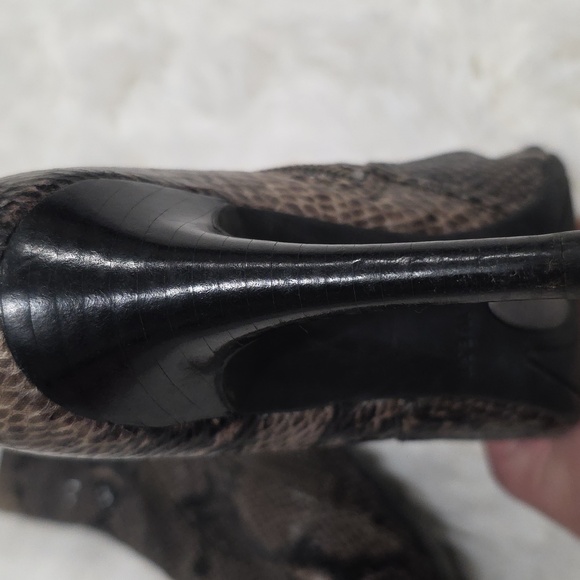 Nine West Gooro Snakeskin Women's Ankle Boots. Size 6.5 - Picture 4 of 9